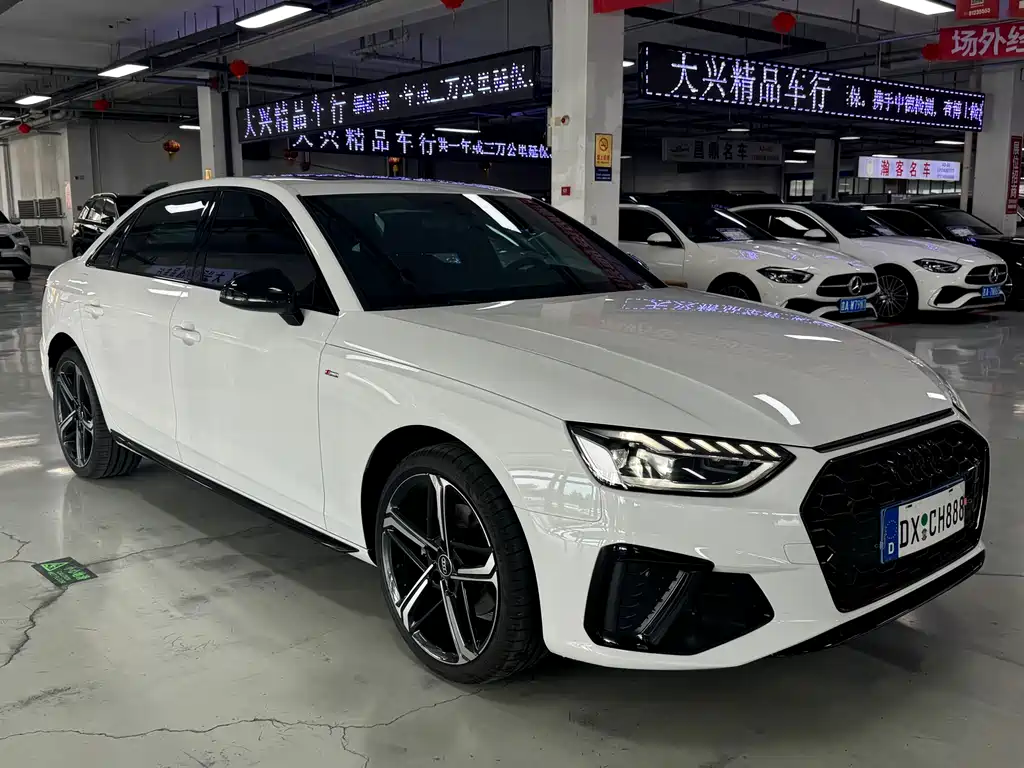 Audi A4L 2025 200 Enjoy 40 TFSI Luxury