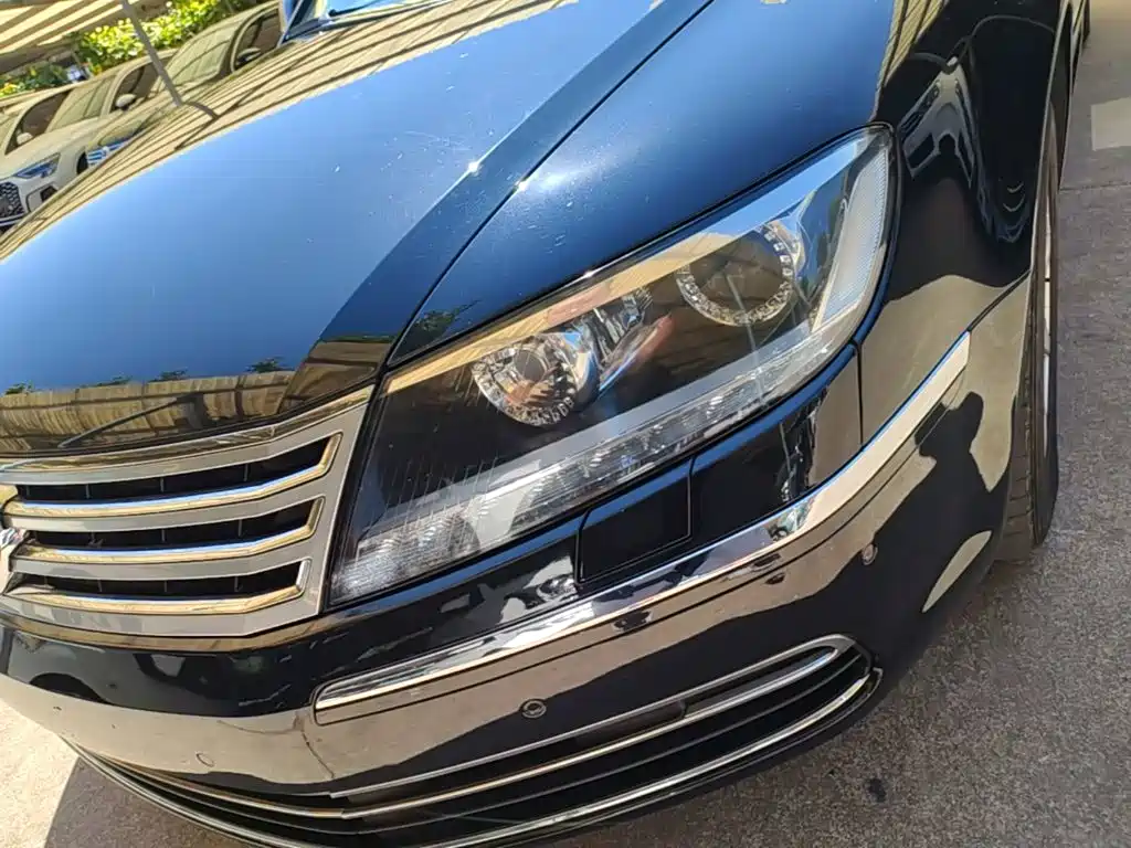 Volkswagen Phaeton — миниатюра 24