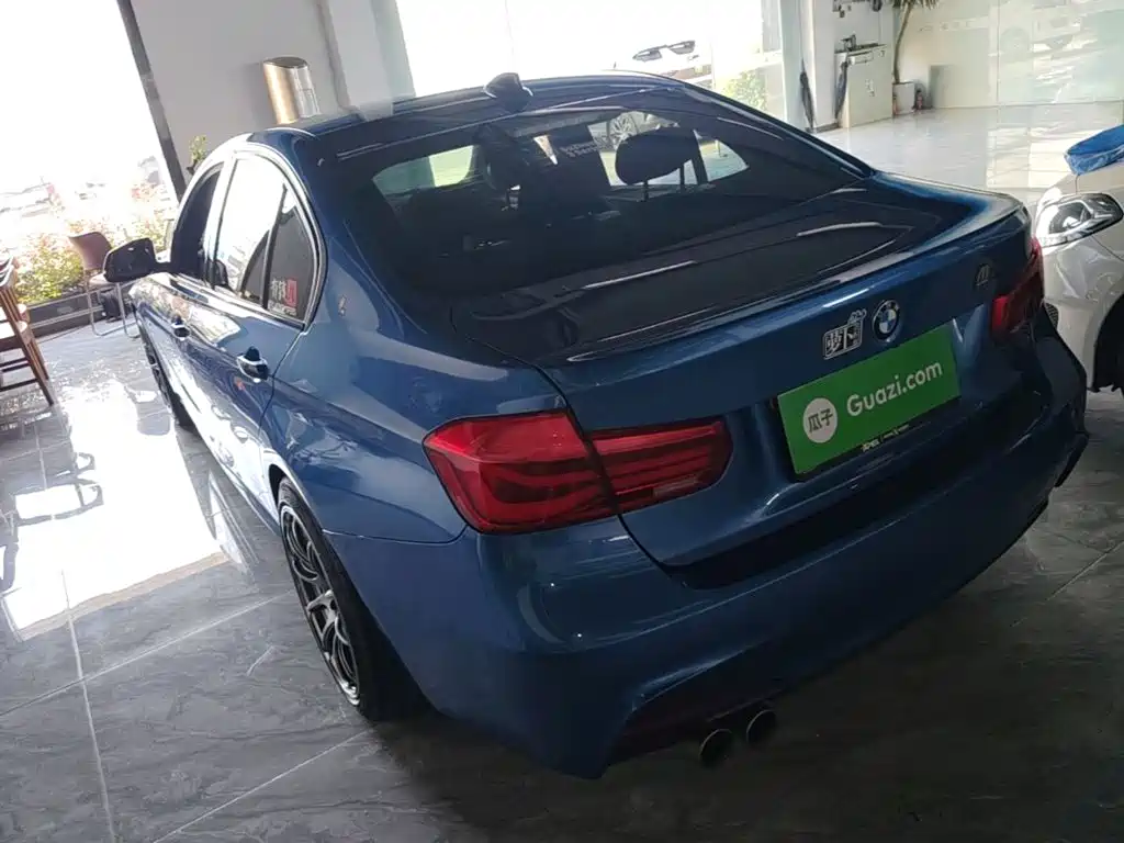 BMW 3 Series — миниатюра 5