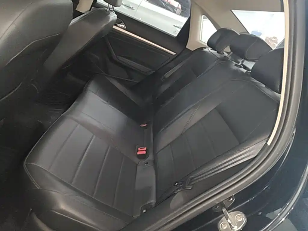 Volkswagen Lavida — миниатюра 17