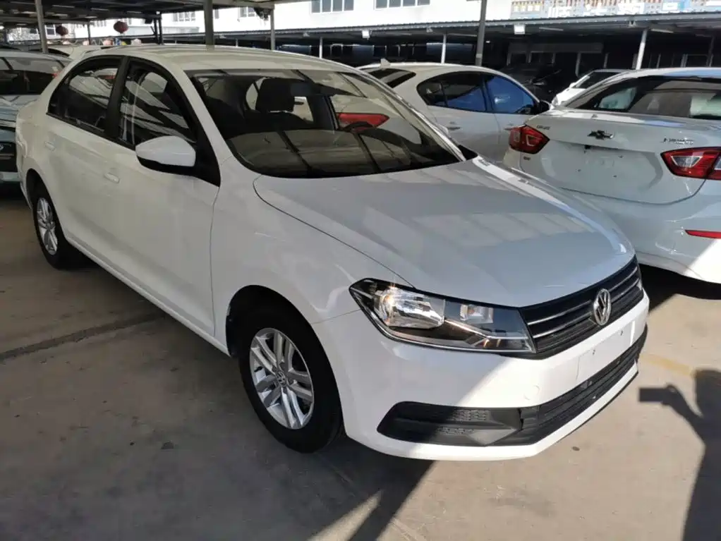 Volkswagen Santana — миниатюра 4