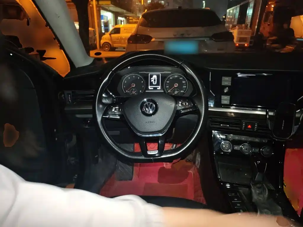 Volkswagen Passat — миниатюра 12