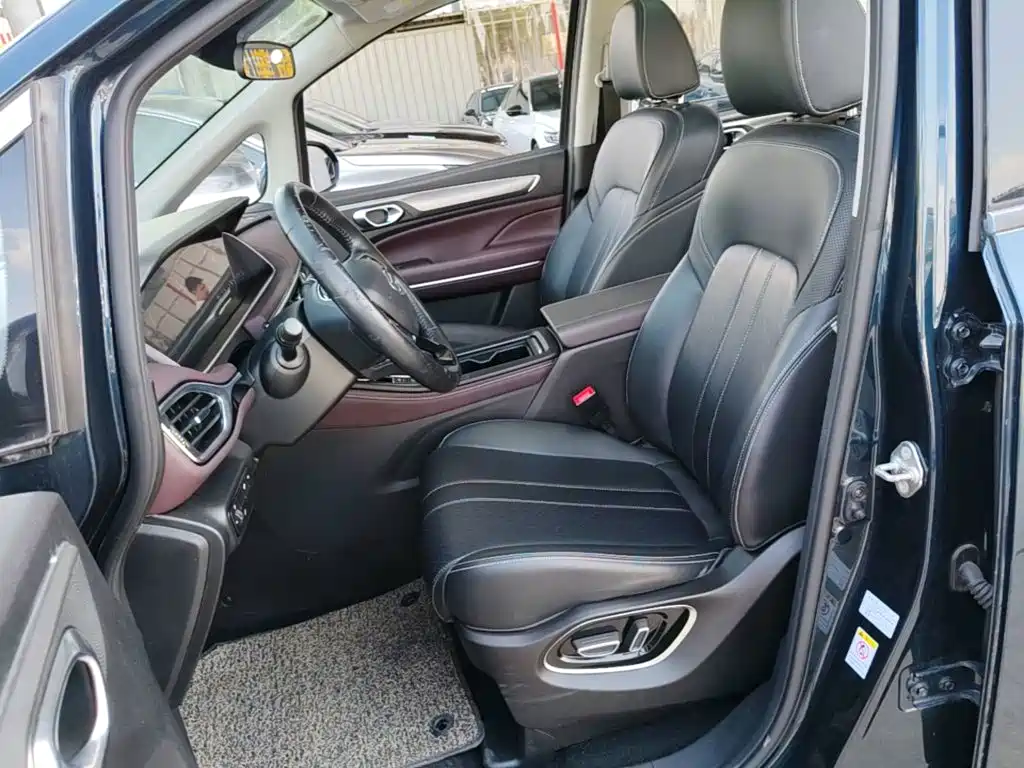 GAC Motor Trumpchi M6 — миниатюра 15