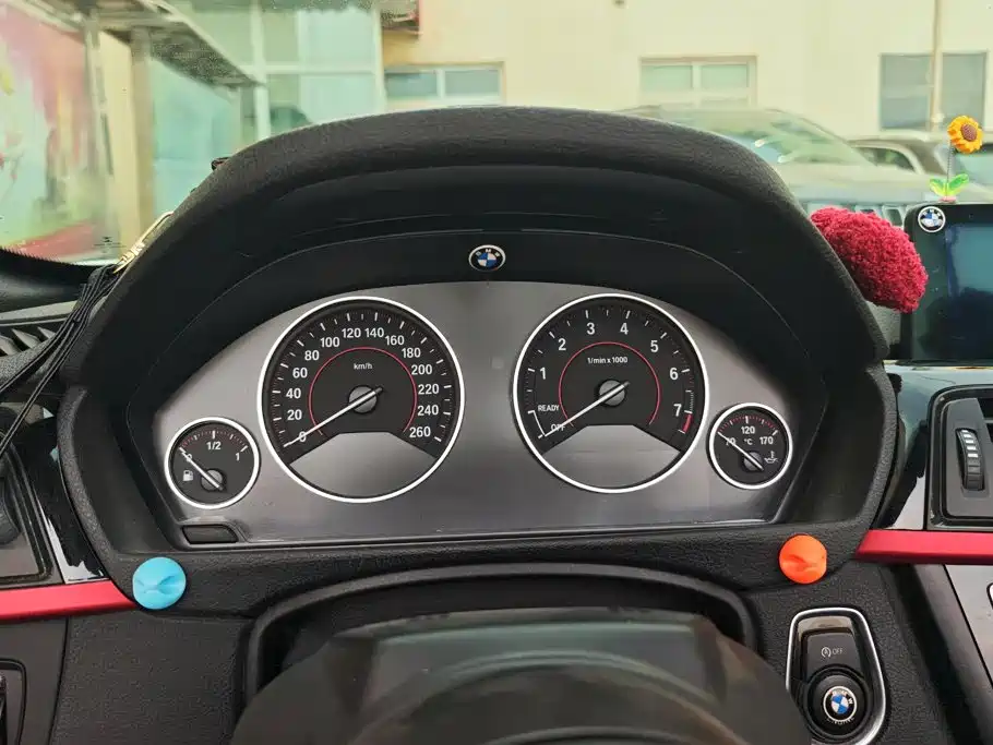 BMW 4 Series — миниатюра 14