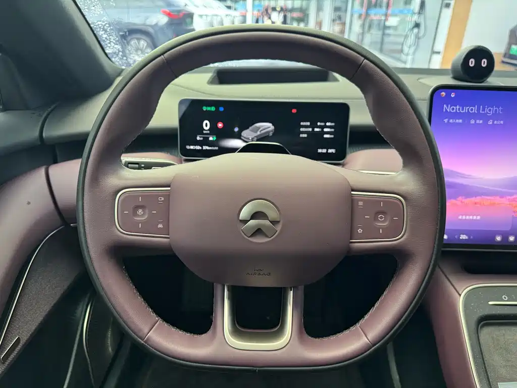 NIO ET5T — миниатюра 17