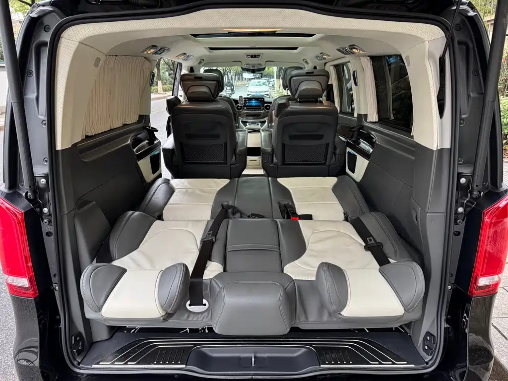 MERCEDES-BENZ V CLASS