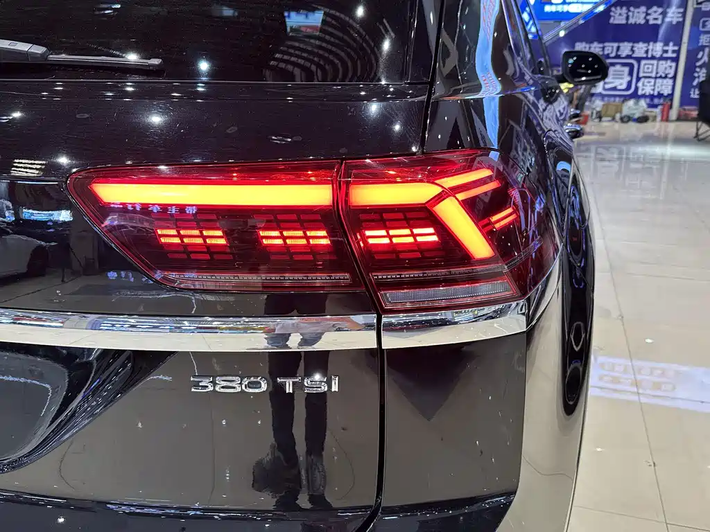 Volkswagen Teramont — миниатюра 13