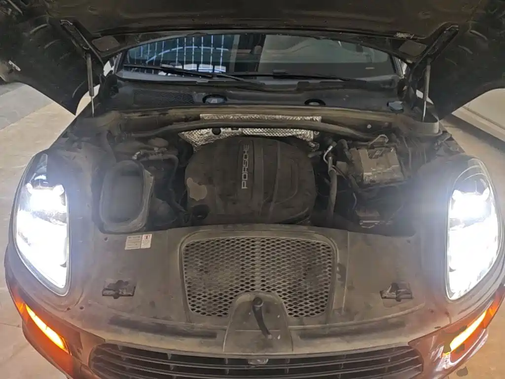 Porsche Macan — миниатюра 20
