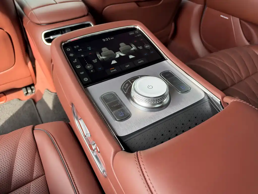 Genesis G90 — миниатюра 18