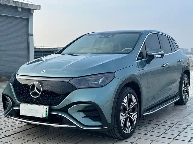 MERCEDES-BENZ  EQE SUV 2025