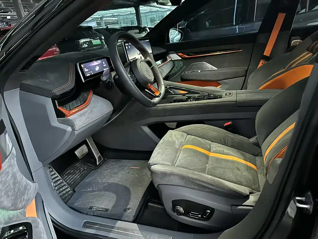 ZEEKR EXTREME KRYPTON 001