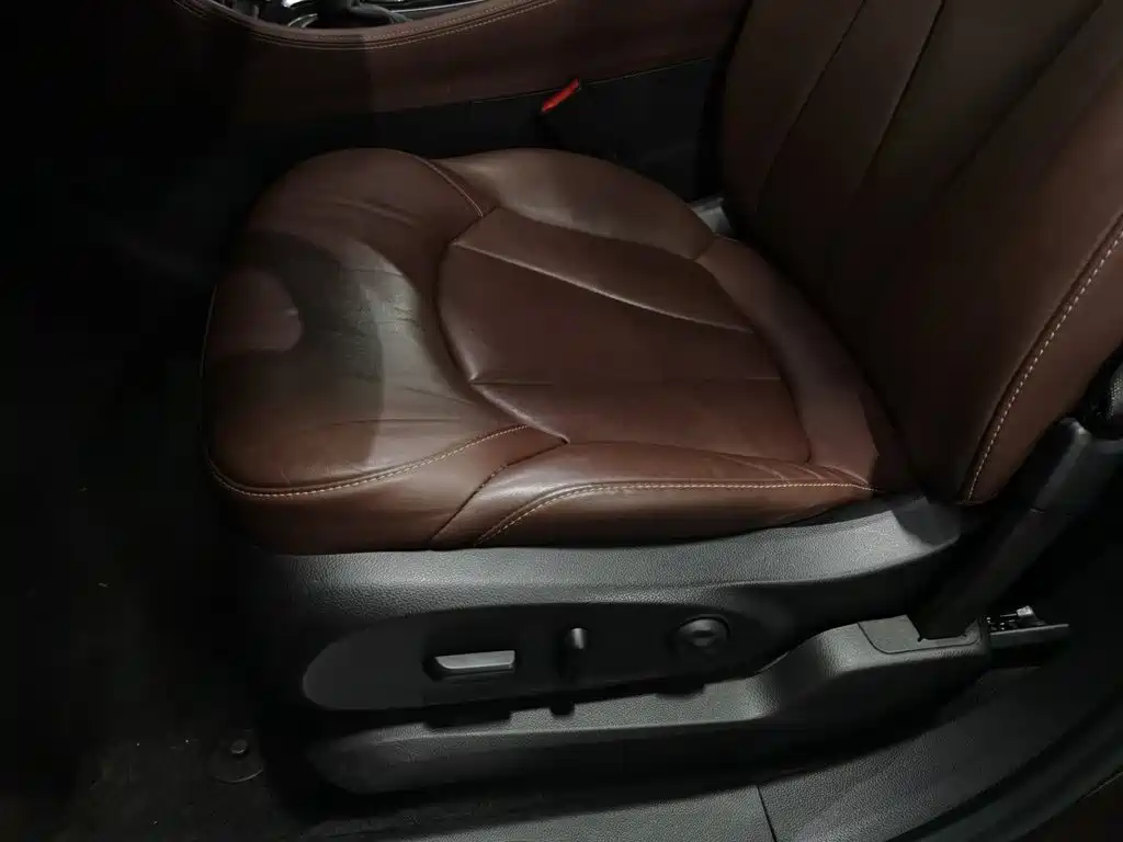 Buick Envision Plus — миниатюра 20