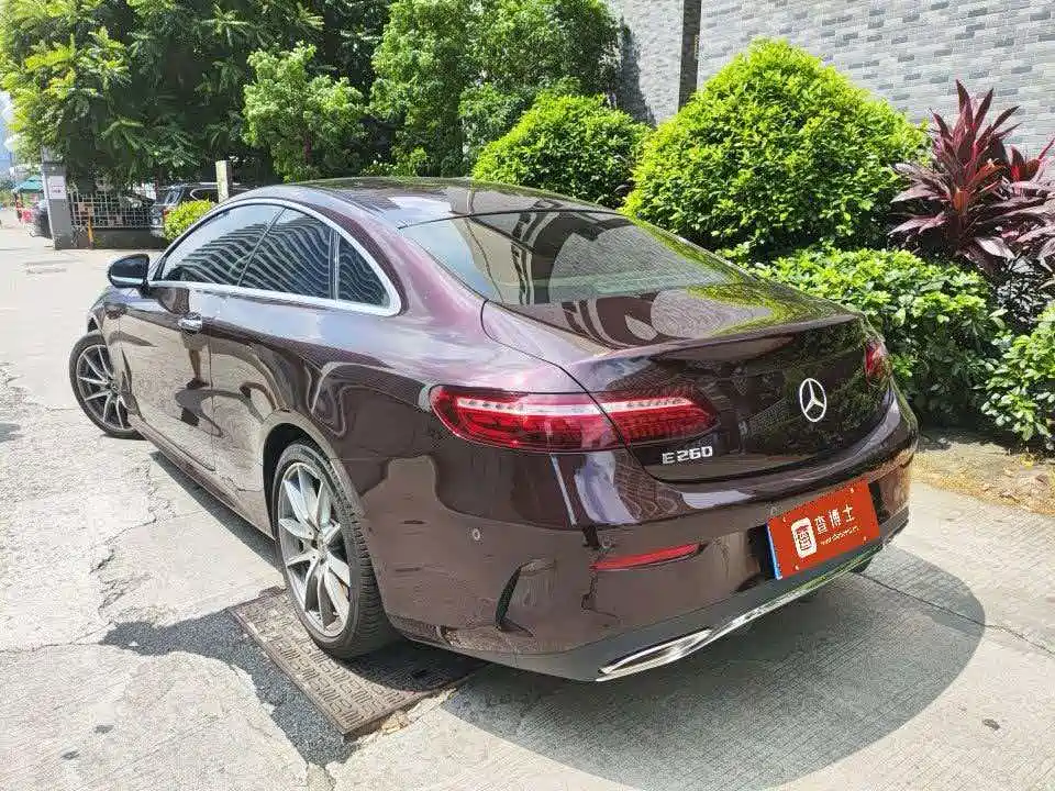 Mercedes-Benz E-Class (Import) — миниатюра 7