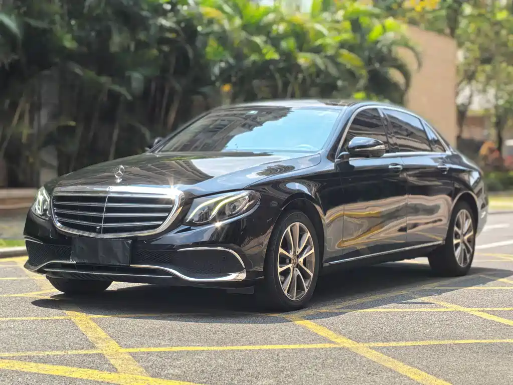 Mercedes-Benz E-Class 2018