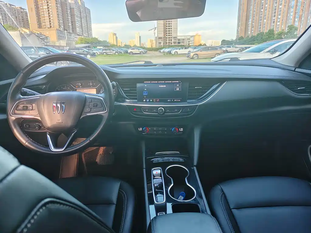 Buick Regal — миниатюра 5