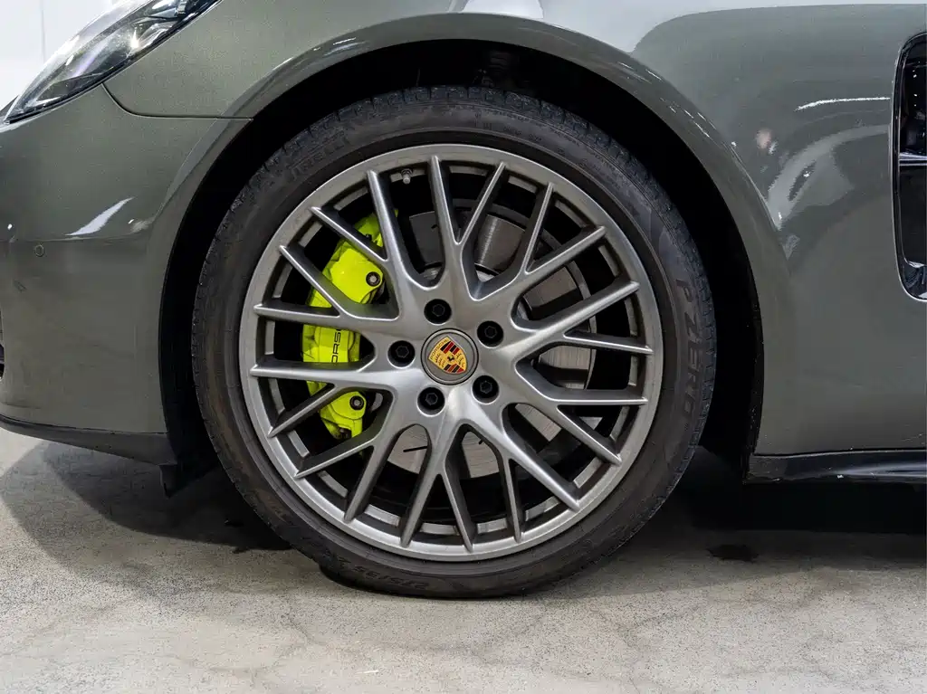 Porsche Panamera — миниатюра 5
