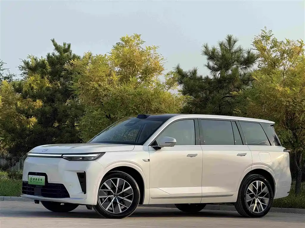 GAC Motor Trumpchi Xiangwang S9