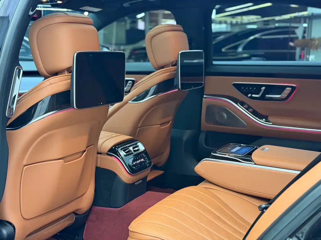 Mercedes-Benz S-Class — миниатюра 6