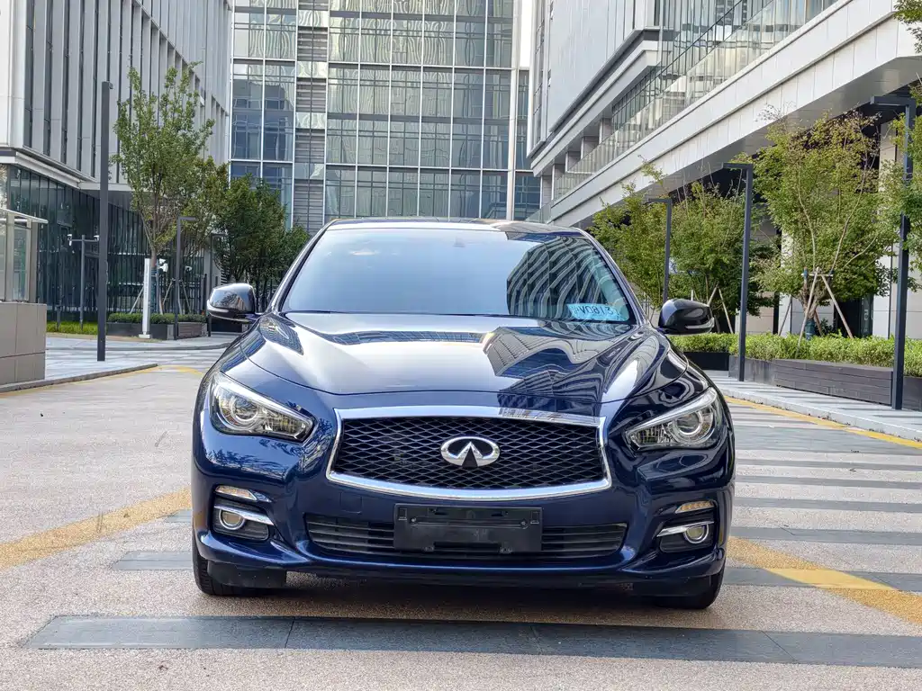 Infiniti Q50L — миниатюра 2