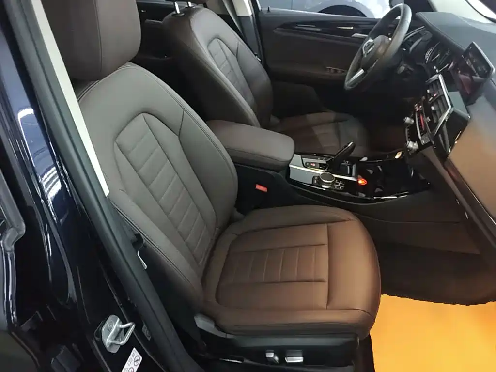 BMW X3 — миниатюра 25