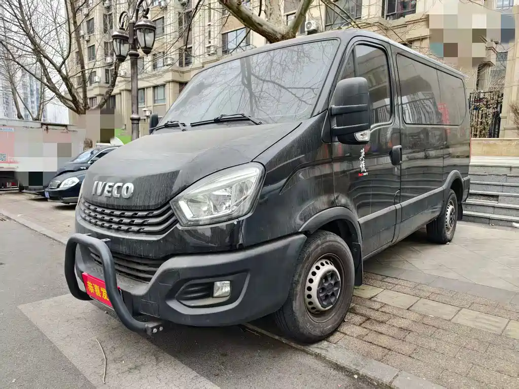 IVECO OUSHENG
