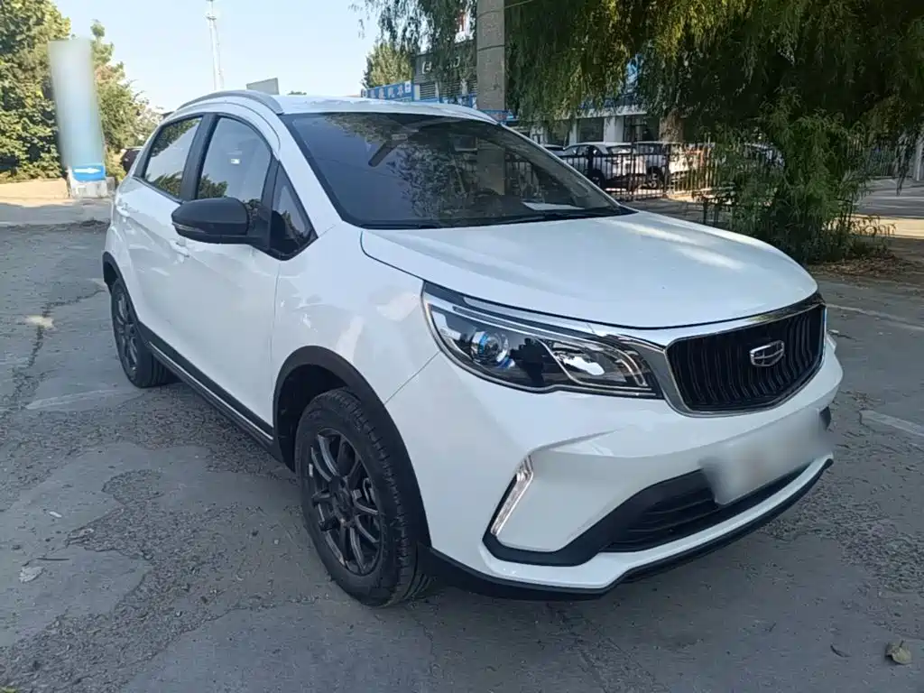 Geely Vision X3 — миниатюра 4