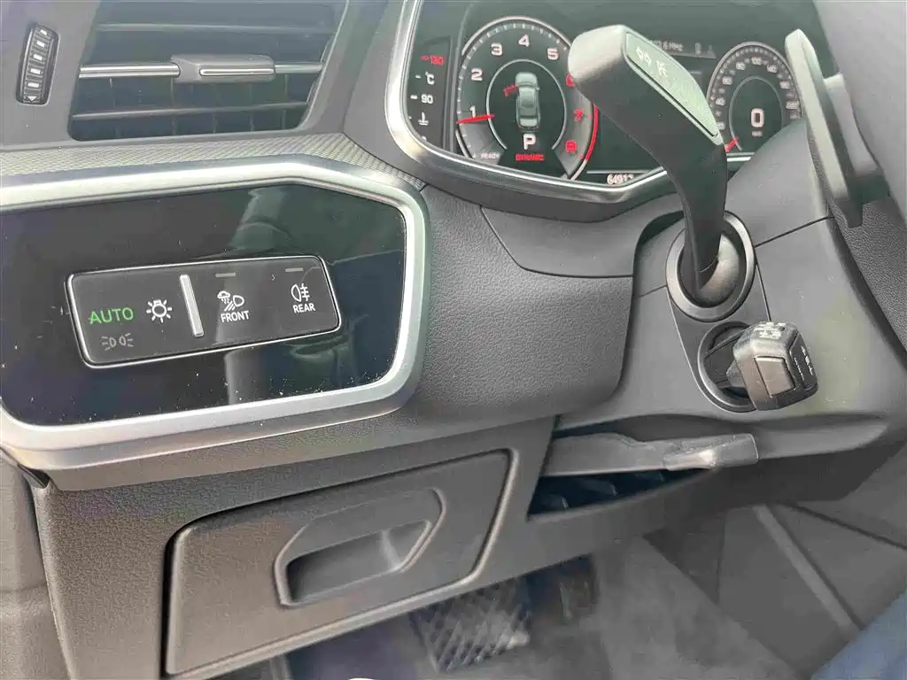Audi A6L — миниатюра 11