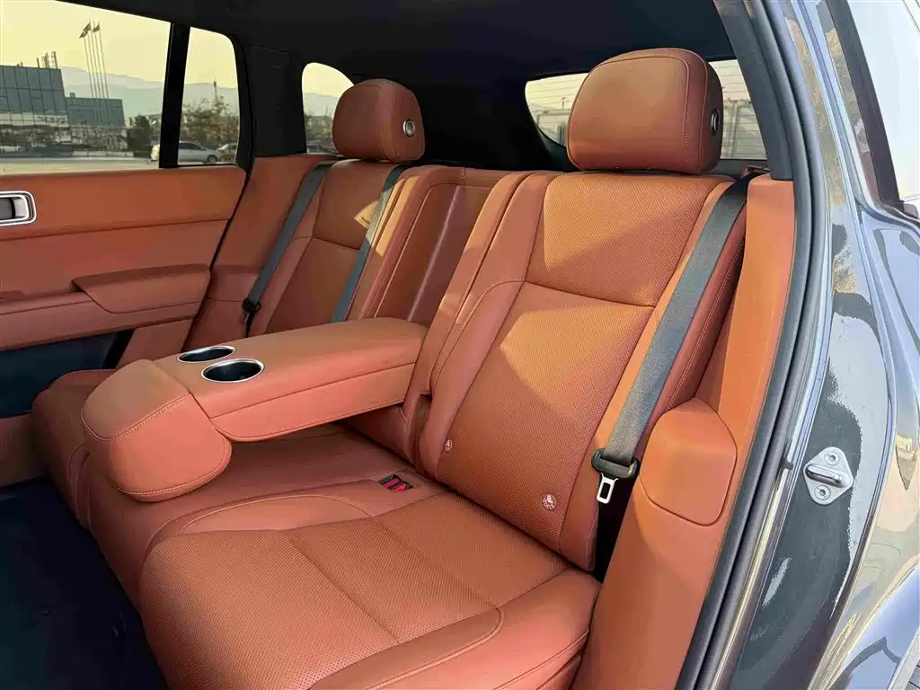 Li Auto Li L7 — миниатюра 10