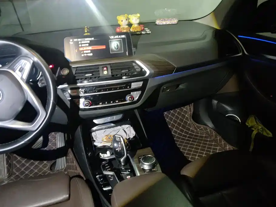 BMW X3 — миниатюра 13