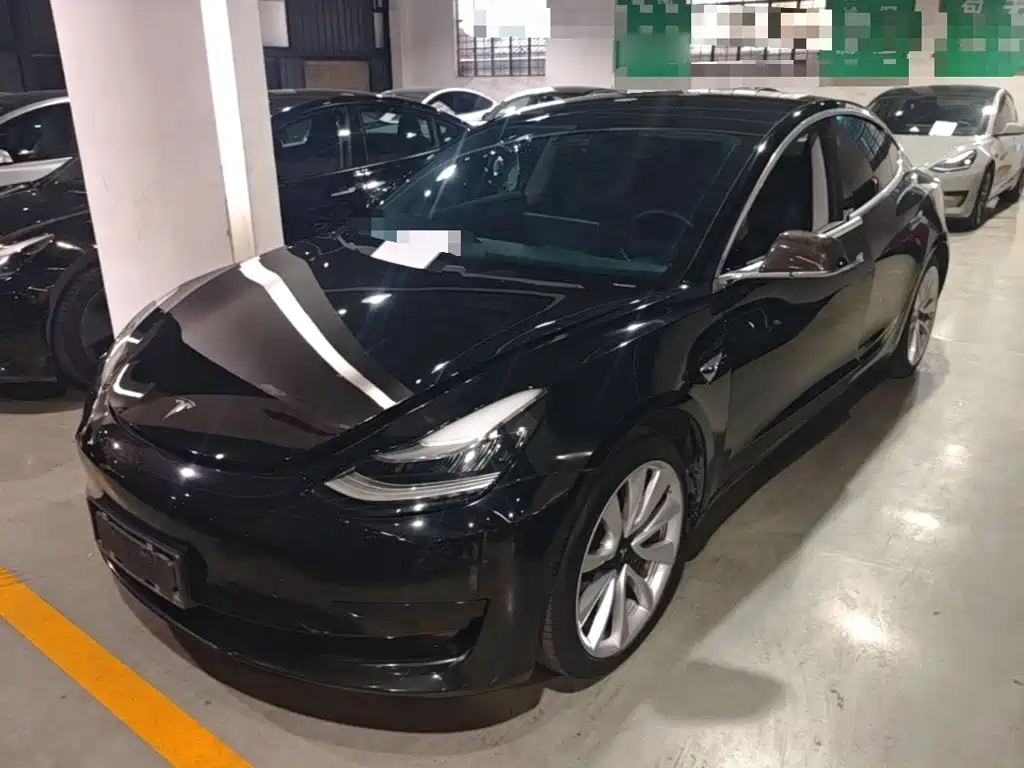 Tesla Model 3 — миниатюра 2