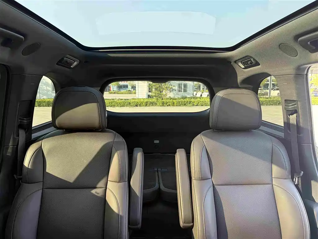 Li Auto Li L9 — миниатюра 16