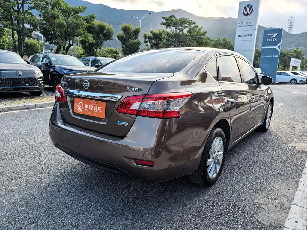 Nissan Sylphy — миниатюра 7