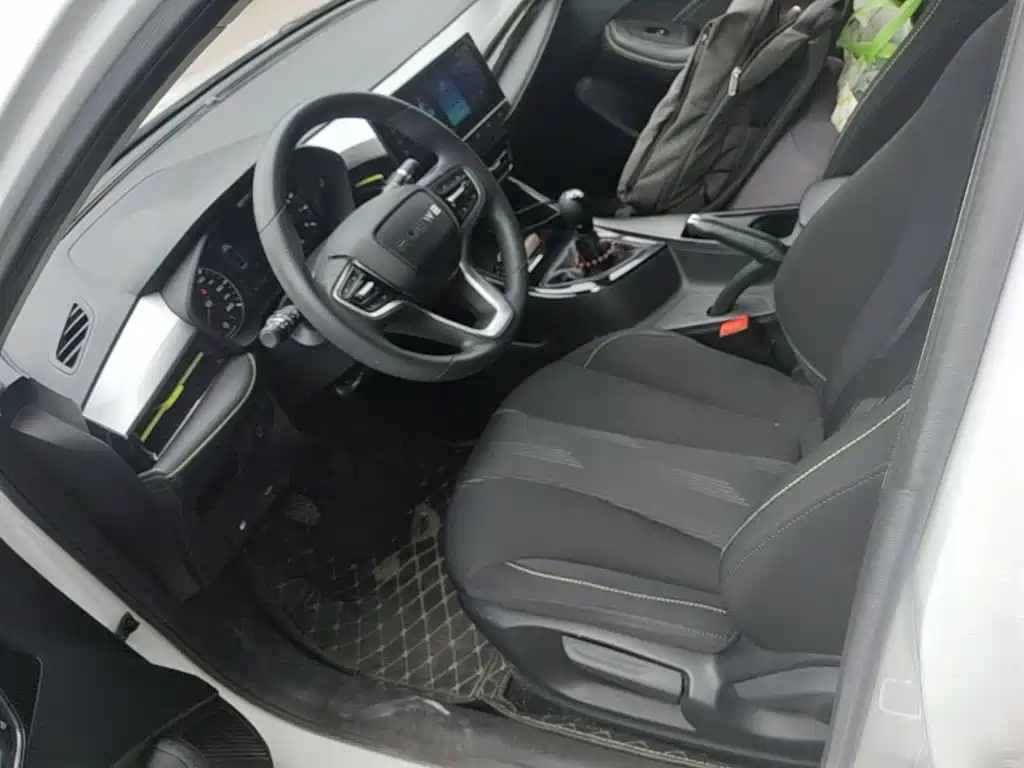 Roewe i5 — миниатюра 15