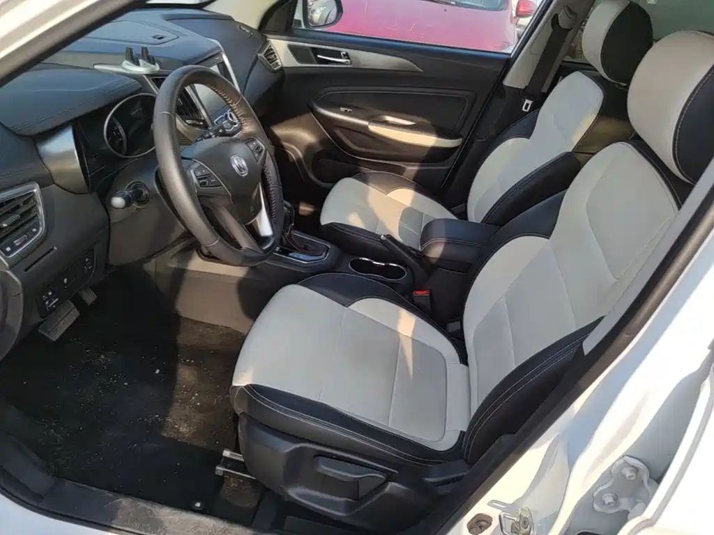 Changan CS35 — миниатюра 15