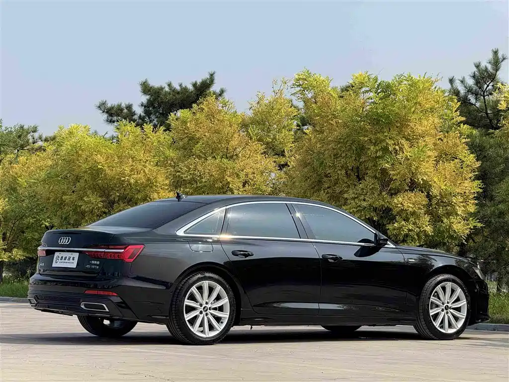 Audi A6L — миниатюра 22