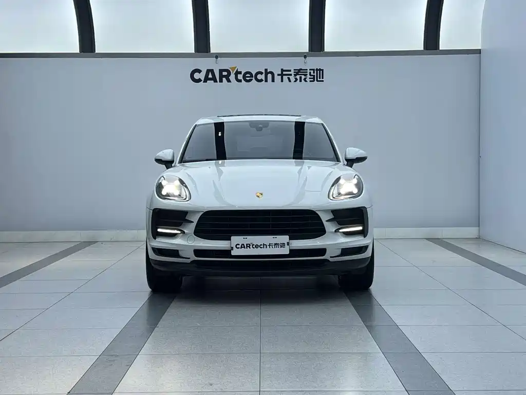 Porsche Macan — миниатюра 2