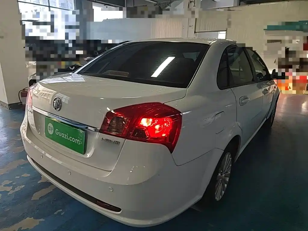 Buick Excelle — миниатюра 7