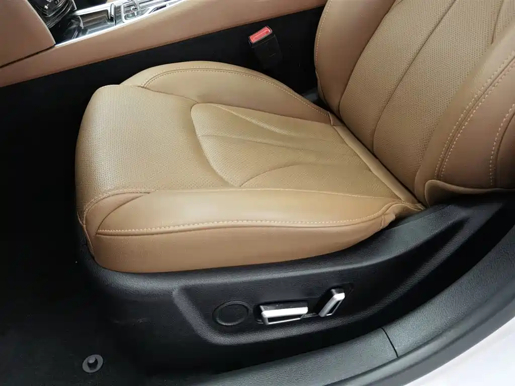 GEELY AUTOMOBILE BORUI