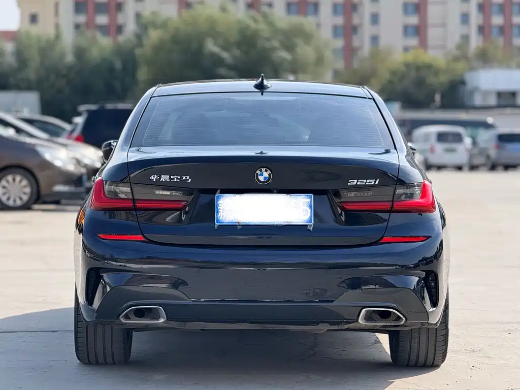 BMW 3 Series — миниатюра 8
