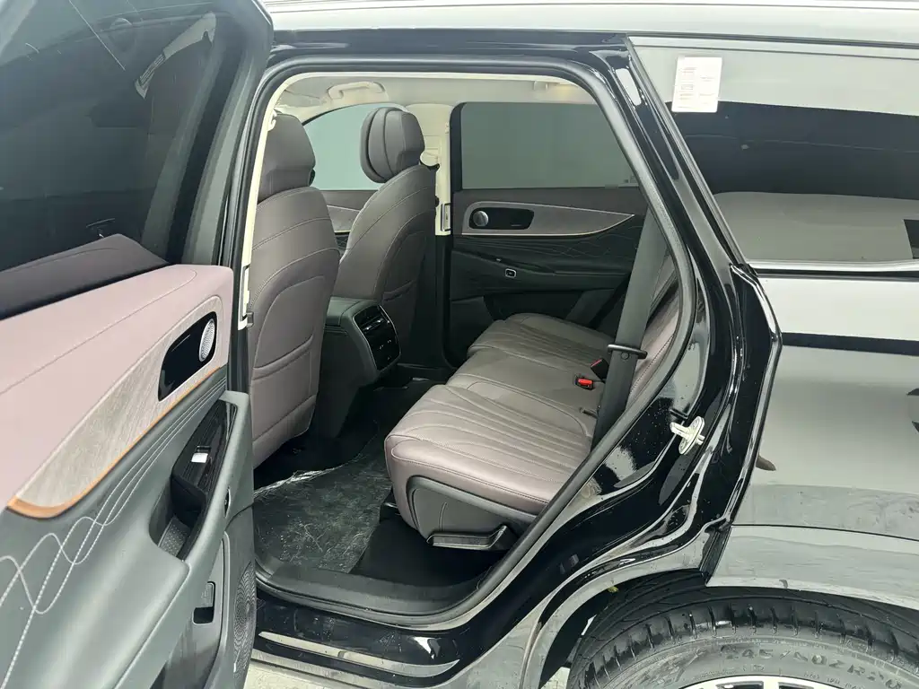 Chery Tiggo 9 C-DM — миниатюра 11