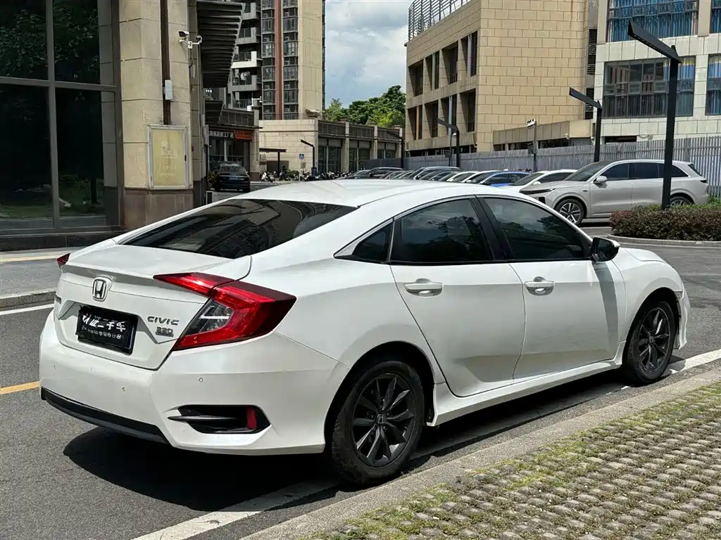 HONDA CIVIC