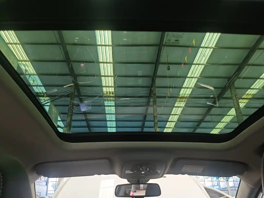 Roewe RX5 — миниатюра 18