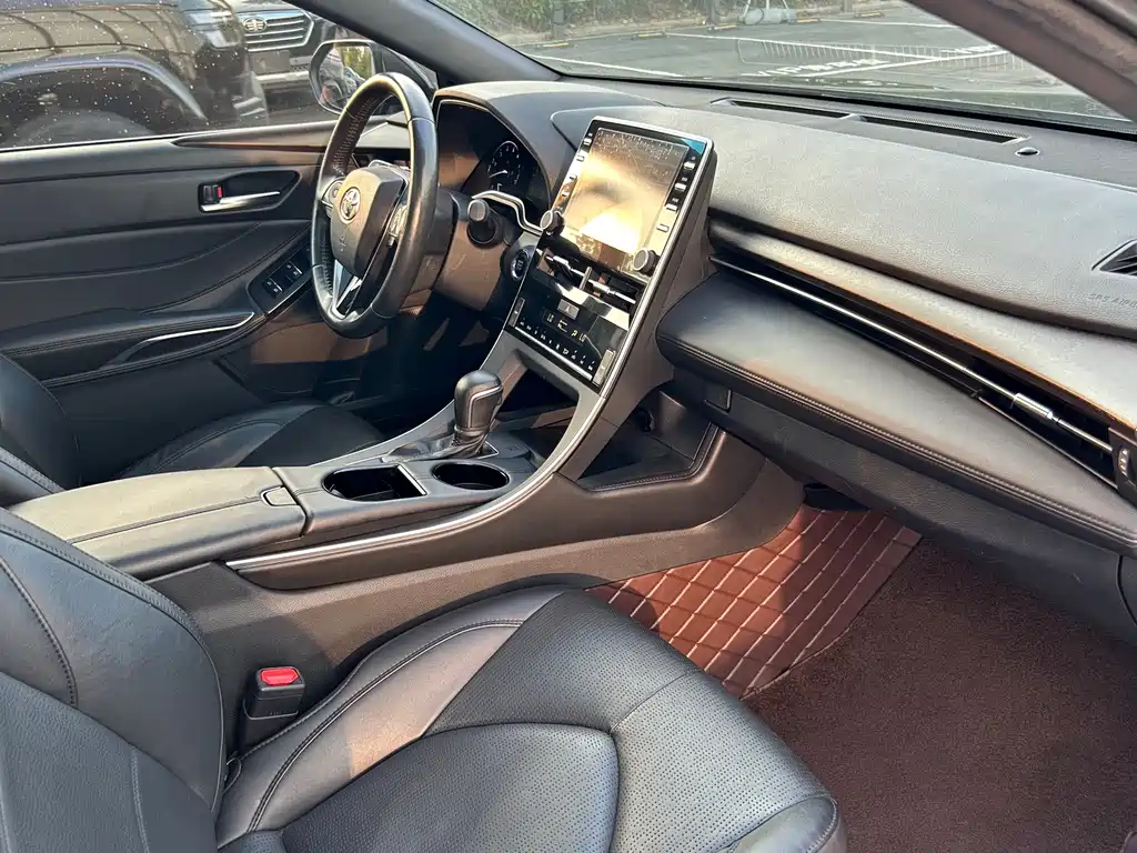 Toyota Avalon — миниатюра 7