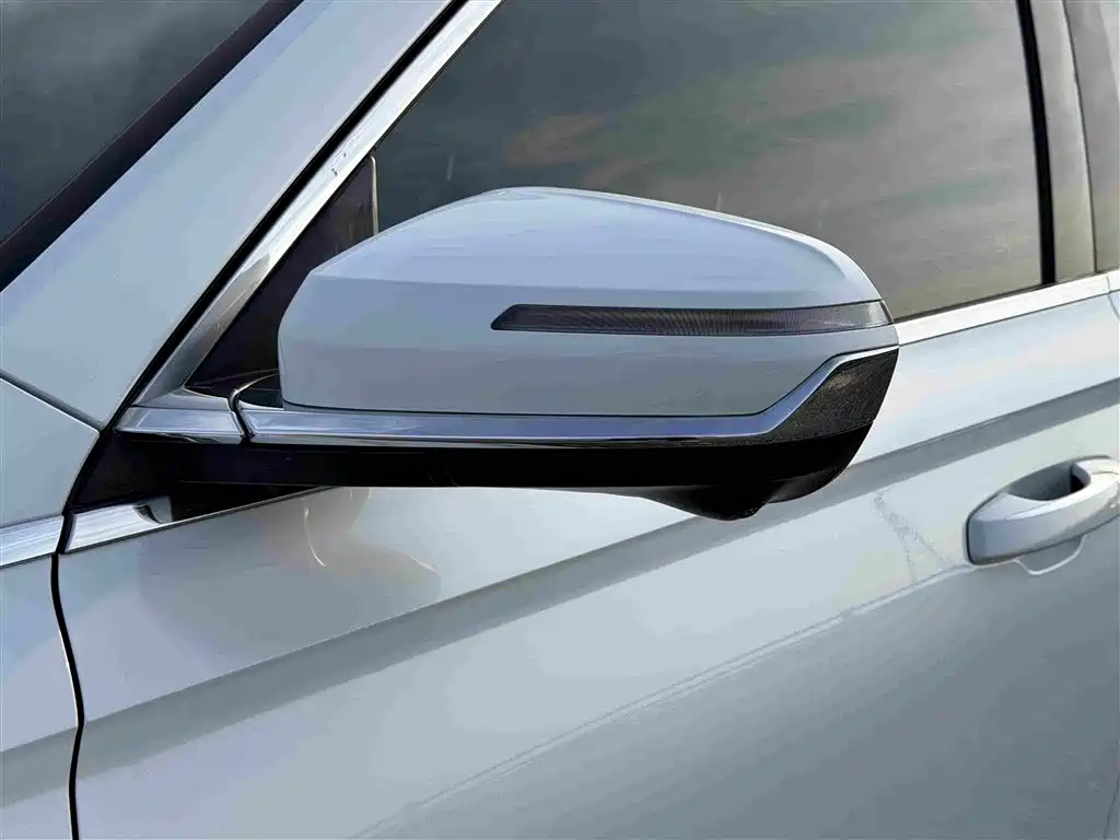 Geely Xingyue L — миниатюра 15