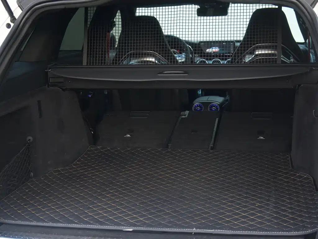 Mercedes-Benz C-Class AMG — миниатюра 20