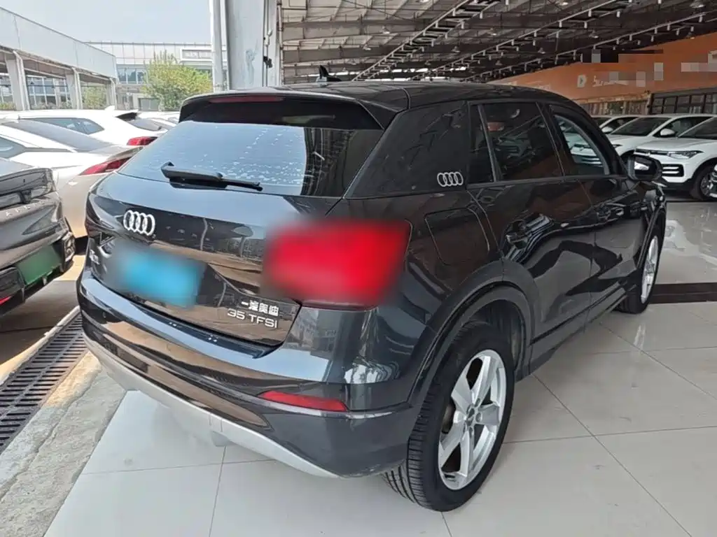 Audi Q2L — миниатюра 7