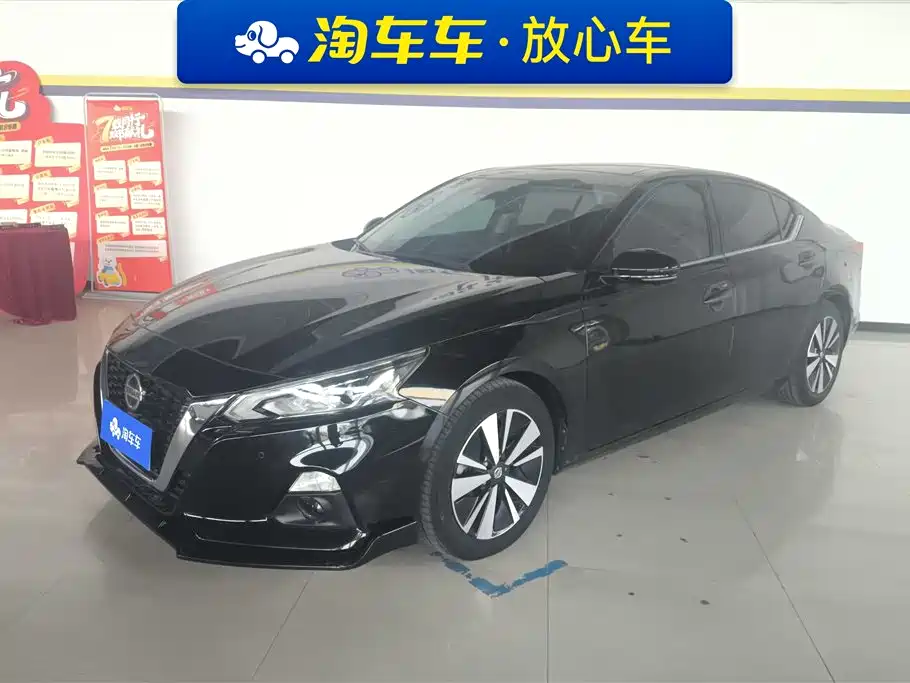 Nissan Teana 2022