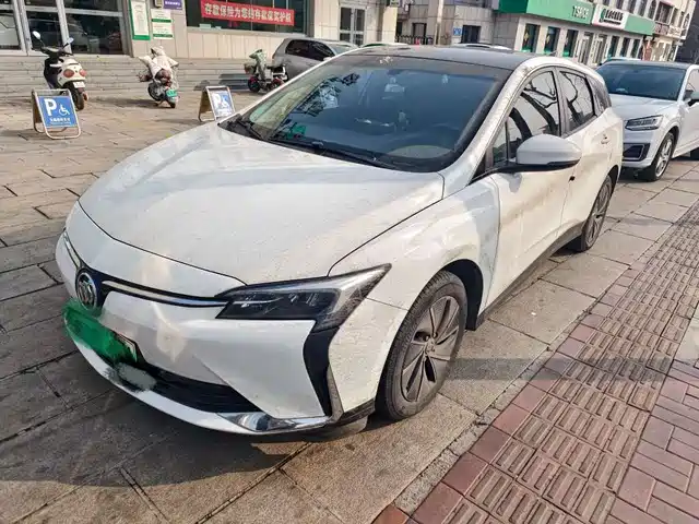 BUICK SLIGHTLY BLUE 6 2024