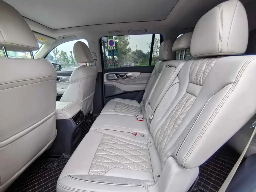 GAC Motor Trumpchi GS8 — миниатюра 11