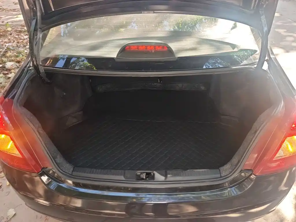 Geely King Kong — миниатюра 19